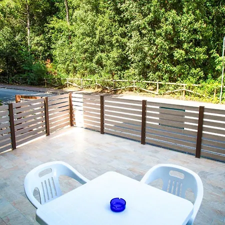 Comfy With Balcony Apartment