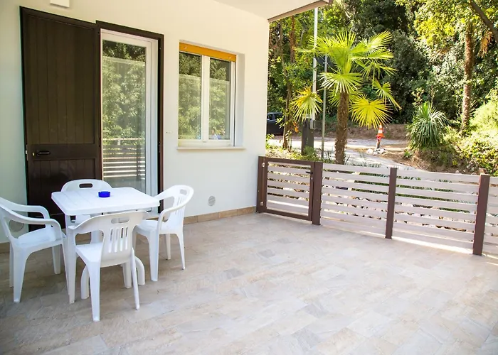 Apartment Comfy With Balcony Eraclea Mare