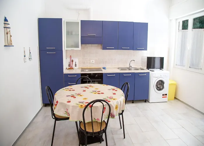 Comfy With Balcony Apartment Eraclea Mare